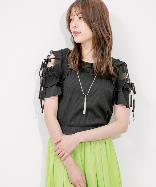 Jayro(ジャイロ)の「肩あきプリーツフリルプルオーバー(Tシャツ/カットソー・レディース・チャコールグレー/ブラック/ホワイト系その他・M)」の21枚目の写真