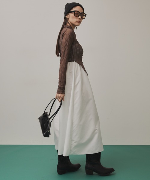 Solace(ソレイス)の「タンクギャザーワンピース(ワンピース・レディース・ホワイト/ブラック・FREE)」の8枚目の写真