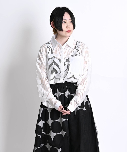 MARAI(マーライ)の「レギュラーカラー 長袖シアーレースシャツ(シャツ/ブラウス・レディース・ホワイト/ブラック・FREE)」の15枚目の写真