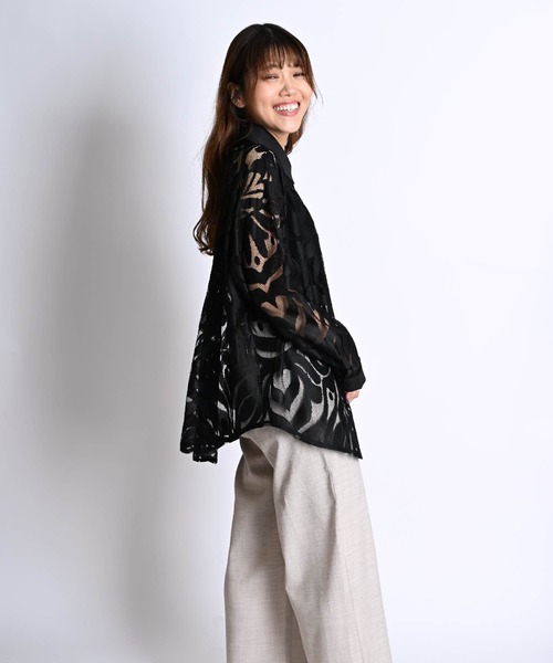 MARAI(マーライ)の「レギュラーカラー 長袖シアーレースシャツ(シャツ/ブラウス・レディース・ホワイト/ブラック・FREE)」の20枚目の写真