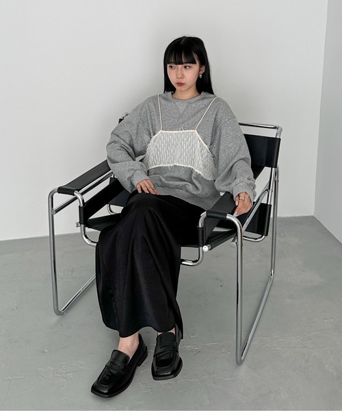 feepur（フェピュール）の「ベーシックカラースウェット（スウェット・レディース・杢グレー/ピンク/オートミール/イエロー/ブラック/レッド/ブラウン・MEDIUM）」の11枚目の写真