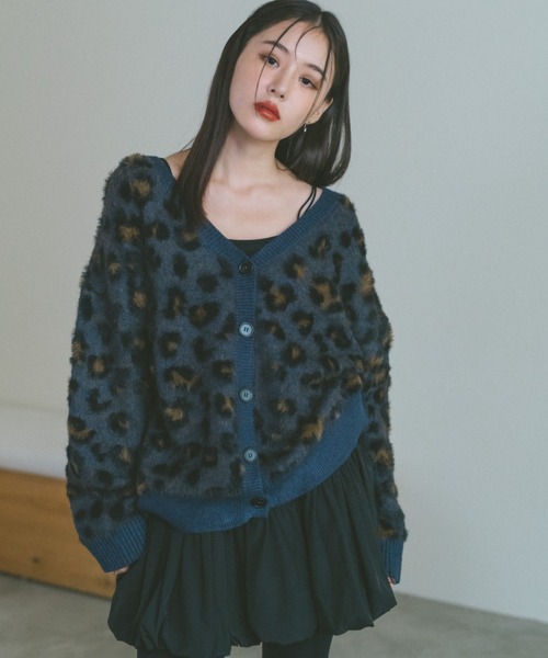 VANNIE U(ヴァニーユー)の「レオパードシャギーニットカーディガン(カーディガン/ボレロ・レディース・ブラック/ブルー/ベージュ・FREE)」の3枚目の写真