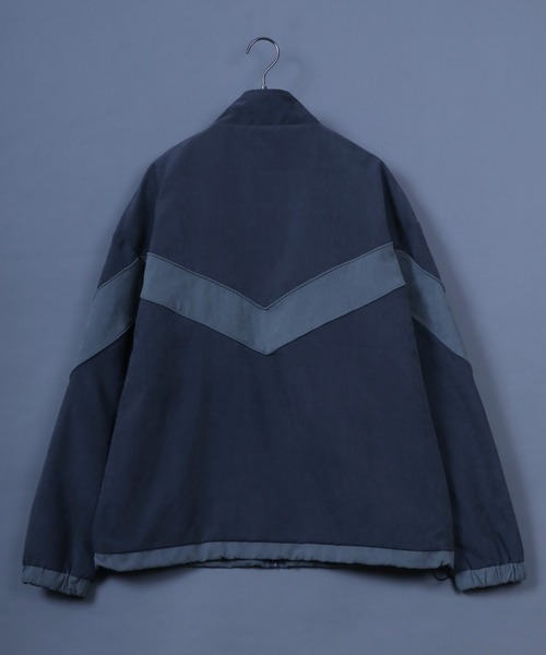 ANPAS(アンパス)の「Nylon Fabric V-Line Color Switching Military Track Jacket/Vライン 配色切替 ミリタリー トラックジャケット ナイロンジャケット(ナイロンジャケット・メンズ・チャコール/カーキ・L/M)」の17枚目の写真