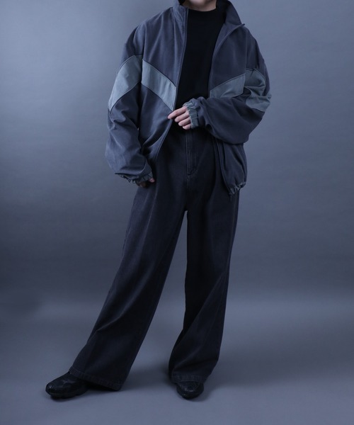 ANPAS(アンパス)の「Nylon Fabric V-Line Color Switching Military Track Jacket/Vライン 配色切替 ミリタリー トラックジャケット ナイロンジャケット(ナイロンジャケット・メンズ・チャコール/カーキ・L/M)」の7枚目の写真