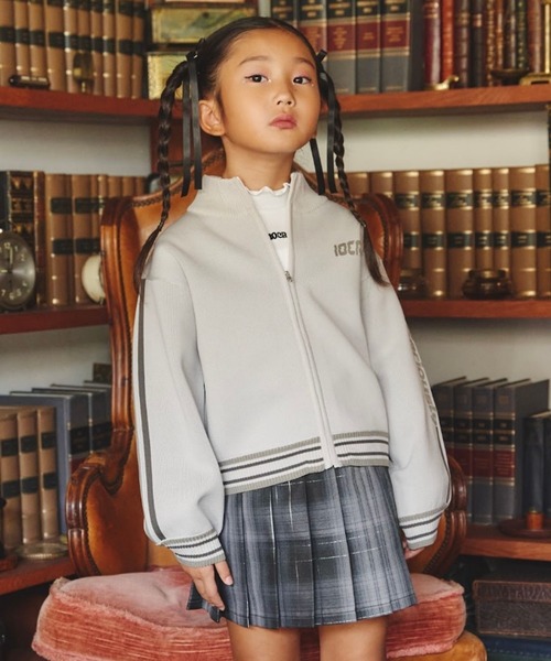 10C REPIPI（ジューシーレピピ）の「【10C REPIPI】ソデロゴラインニットブルゾン（ブルゾン・キッズ・アイボリー/ブラック/ブルー・130cm/110cm/120cm）」の2枚目の写真