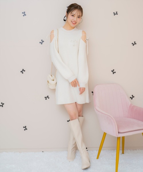 WILLSELECTION（ウィルセレクション）の「オープンショルダーリブニットワンピース（ワンピース・レディース・ブラック/サックスブルー/オフホワイト/ピンク・FREE）」の17枚目の写真