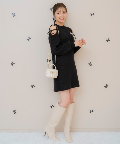 WILLSELECTION（ウィルセレクション）の「オープンショルダーリブニットワンピース（ワンピース・レディース・ブラック/サックスブルー/オフホワイト/ピンク・FREE）」の5枚目の写真