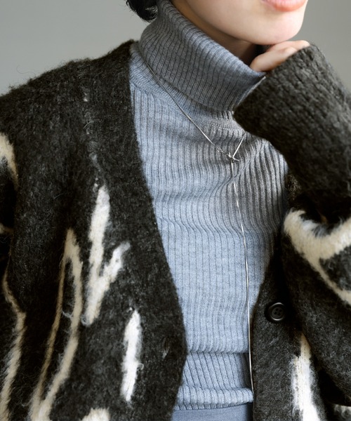 select MOCA（セレクトモカ）の「ニュアンスラインニットカーディガン