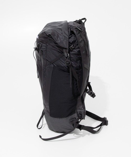 Matador（マタドール）の「MATADOR Freerain22 Waterproof Packable Backpack マタドール フリーレイン22 バックパック（バックパック/リュック・メンズ・ブラック・FREE）」の10枚目の写真