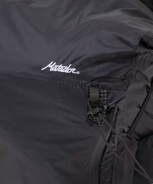Matador（マタドール）の「MATADOR Freerain22 Waterproof Packable Backpack マタドール フリーレイン22 バックパック（バックパック/リュック・メンズ・ブラック・FREE）」の11枚目の写真
