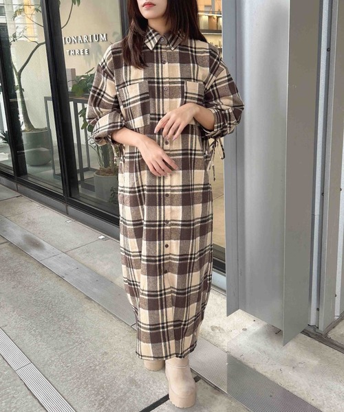 INGNI(イング)の「BackドロストBIGチェック柄シャツワンピース(ワンピース・レディース・ブラック/オフホワイト/ブラウン・M)」の19枚目の写真