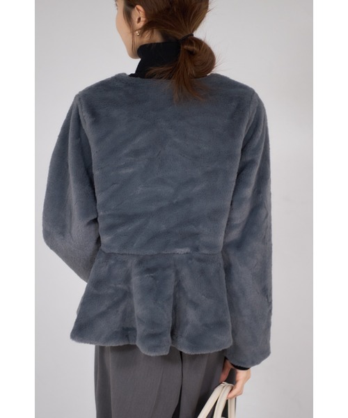 &. NOSTALGIA（アンドドットノスタルジア）の「【ZOZO限定】ペプラムファージャケット（その他アウター・レディース・グレー/アイボリー・M）」の6枚目の写真