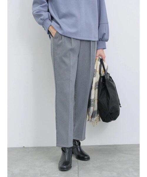 Samansa Mos2 blue(サマンサモスモスブルー)の「【吸湿発熱】マルチスタイルテーパードパンツ(その他パンツ・レディース・カーキ/ネイビー/ベージュ/グレー/ブラック/チャコールグレー/ライトベージュ・L/S/M/SS)」の10枚目の写真