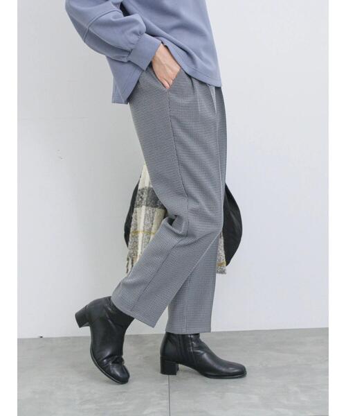 Samansa Mos2 blue(サマンサモスモスブルー)の「【吸湿発熱】マルチスタイルテーパードパンツ(その他パンツ・レディース・カーキ/ネイビー/ベージュ/グレー/ブラック/チャコールグレー/ライトベージュ・L/S/M/SS)」の11枚目の写真