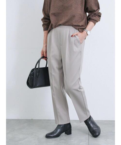 Samansa Mos2 blue(サマンサモスモスブルー)の「【吸湿発熱】マルチスタイルテーパードパンツ(その他パンツ・レディース・カーキ/ネイビー/ベージュ/グレー/ブラック/チャコールグレー/ライトベージュ・L/S/M/SS)」の21枚目の写真