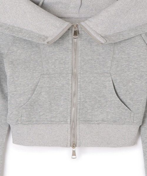 M DOLLY(エムドリー)の「off shoulder zip hoodie tops/オフショルダージップフーディトップス(パーカー・レディース・ブラウン/グレー/ブラック・M/L/S)」の20枚目の写真
