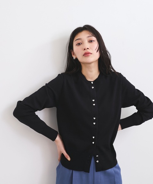 VIS(ビス)の「【洗える】ダブルハートボタンカーディガン(カーディガン/ボレロ・レディース・ターコイズブルー/ブラック/イエロー系その他/ホワイト・FREE)」の2枚目の写真