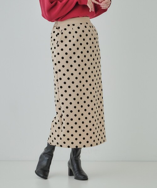 DRESKIP（ドレスキップ）の「【S-LL】華やかさ引き立つ フロッキードット ナロースカート（スカート・レディース・チャコールグレー/オリーブ/ベージュ・01/02/03/04）」の13枚目の写真