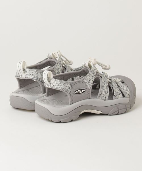 25SS新作モデル【KEEN】W NEWPORT RETRO グレー◆送料込 セール】NEWPORT RETRO / ニューポート レトロ / レディース