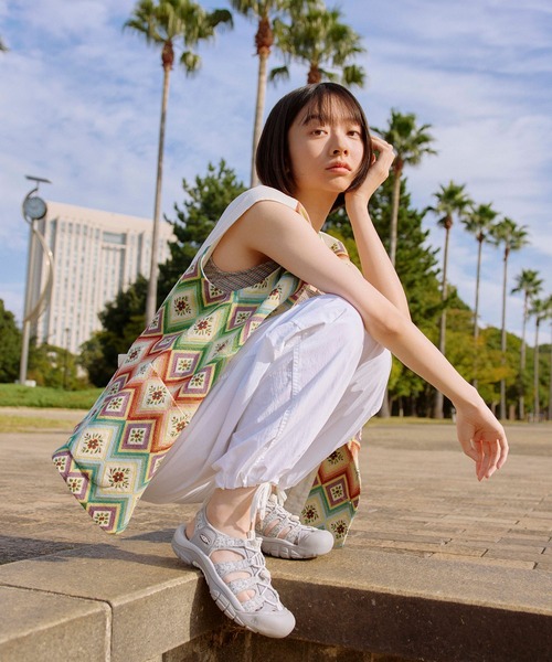 KEEN NEWPORT RETRO ORサンダル 25cm新品未使用BOXあり セール】NEWPORT RETRO / ニューポート レトロ / レディース