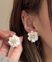 【CHOUEL closet】ホワイトフラワーミニパールピアス