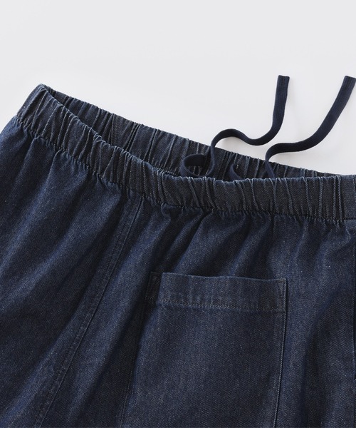 無印良品（ムジルシリョウヒン）の「婦人　洗いざらし　デニムイージーテーパードパンツ（デニムパンツ・レディース・ダークネイビー/ブルー・XL/L/M/S/XS）」の5枚目の写真