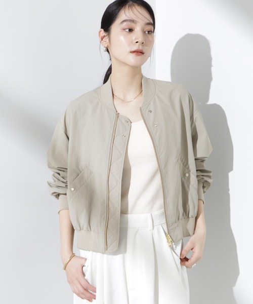 NANO universe（ナノユニバース）の「撥水ナイロンリブブルゾン（ブルゾン・レディース・グレー系その他4/ブラック・FREE）」の17枚目の写真