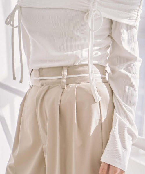 archives（アルシーヴ）の「ワイドタックチノパンツ（チノパンツ・レディース・ネイビー/ベージュ/アイボリー・MEDIUM）」の9枚目の写真