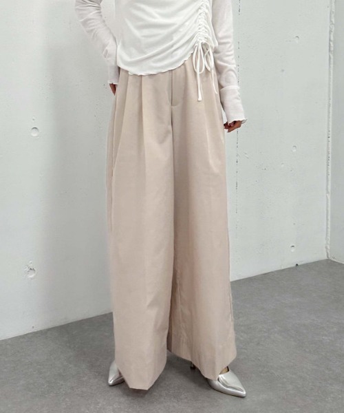 archives（アルシーヴ）の「ワイドタックチノパンツ（チノパンツ・レディース・ネイビー/ベージュ/アイボリー・MEDIUM）」の15枚目の写真