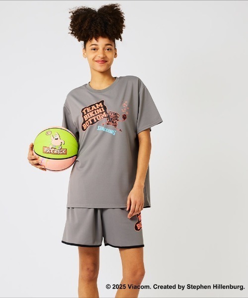 SPALDING(スポルディング)の「【SPALDING/スポルディング】Tシャツ スポンジ・ボブ チーム ビキニボトム/吸水速乾UVカット半袖Tシャツ(Tシャツ/カットソー・メンズ・ホワイト/ブラック/グレー・MEDIUM/LARGE/X-LARGE/SMALL)」の3枚目の写真
