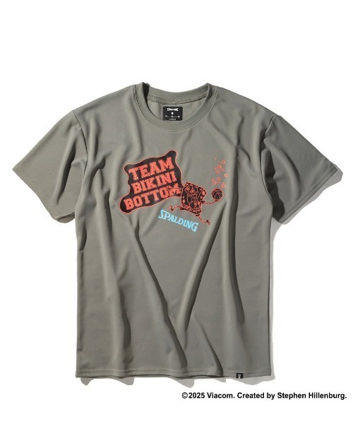 SPALDING(スポルディング)の「【SPALDING/スポルディング】Tシャツ スポンジ・ボブ チーム ビキニボトム/吸水速乾UVカット半袖Tシャツ(Tシャツ/カットソー・メンズ・ホワイト/ブラック/グレー・MEDIUM/LARGE/X-LARGE/SMALL)」の4枚目の写真