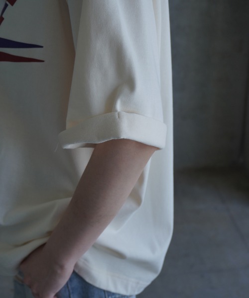 k3&co.(ケイスリーアンドコー)の「【LIKE】PRINT TEE(Tシャツ/カットソー・レディース・ネイビー/アイボリー/グレー・ONE SIZE)」の17枚目の写真