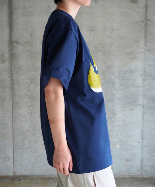 k3&co.(ケイスリーアンドコー)の「【LIKE】PRINT TEE(Tシャツ/カットソー・レディース・ネイビー/アイボリー/グレー・ONE SIZE)」の20枚目の写真
