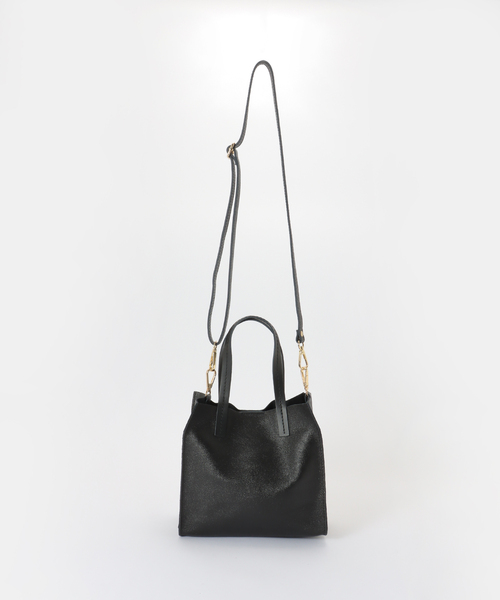 AULENTTI(オウレンティ)の「【AULENTTI/オウレンティ】 マルチWAY TOTE BAG(ショルダーバッグ・レディース・ブラック/シルバー・FREE)」の14枚目の写真