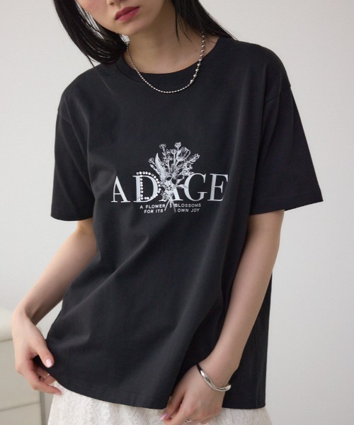 AZUL by moussy(アズールバイマウジー)の「プランツグラフィックTシャツ(Tシャツ/カットソー・レディース・ブラック/オフホワイト/杢グレー・FREE)」の2枚目の写真