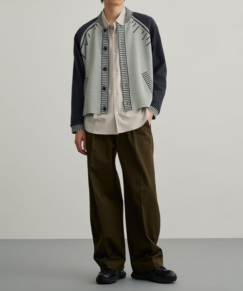 PUBLIC TOKYO（パブリックトウキョウ）の「グラフィティ―ニットスタジャンカーデ（カーディガン/ボレロ・メンズ・ライトグレー/ダークブラウン・1/2）」の8枚目の写真