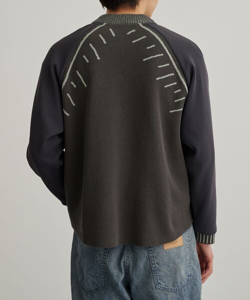 PUBLIC TOKYO（パブリックトウキョウ）の「グラフィティ―ニットスタジャンカーデ（カーディガン/ボレロ・メンズ・ライトグレー/ダークブラウン・1/2）」の11枚目の写真