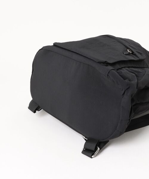 VIBGYOR（ヴィブジョー）の「urbanfemine./軽量ドーローストリングナップサック U7430（バックパック/リュック・レディース・ホワイト/ベージュ/ブルー/ブラック・FREE）」の21枚目の写真