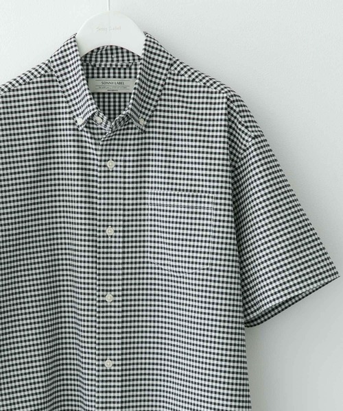 URBAN RESEARCH Sonny Label（アーバンリサーチサニーレーベル）の「抗菌オックスボタンダウン半袖シャツ（シャツ/ブラウス・メンズ・ネイビー/ホワイト系その他/ブラック系その他/グレー/ライトブルー/ホワイト・X-LARGE/MEDIUM/LARGE）」の4枚目の写真