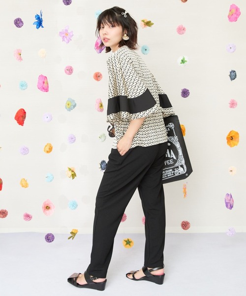 JETSET SOLO PLUS (ジェットセットソロプラス)の「【JETSET SOLO PLUS】ジョーゼットニットドロストテーパードパンツ(スラックス・レディース・ピンク/グレイッシュベージュ/サックスブルー/ブラック・FREE)」の5枚目の写真