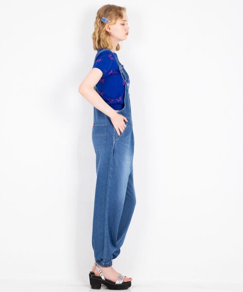 HYSTERIC GLAMOUR（ヒステリックグラマー）の「HYS FLY LOGO オーバーオール（つなぎ/オールインワン・レディース・ライトインディゴブルー/ホワイト・MEDIUM/SMALL）」の12枚目の写真