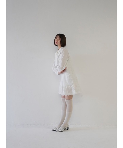 Uenui（ウニュイ）の「ラウンドフリル キャミワンピース（ワンピース・レディース・ホワイト/ブラック・FREE）」の5枚目の写真