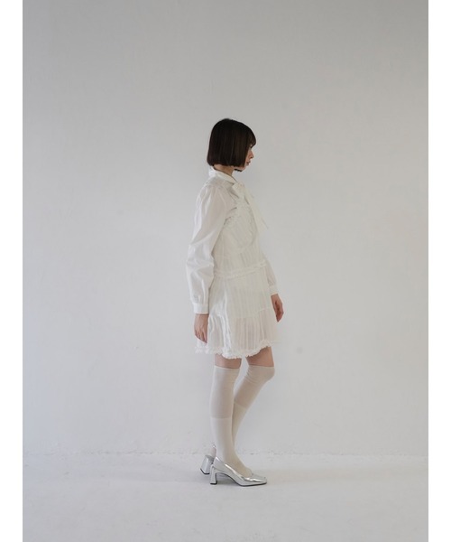 Uenui（ウニュイ）の「ラウンドフリル キャミワンピース（ワンピース・レディース・ホワイト/ブラック・FREE）」の9枚目の写真