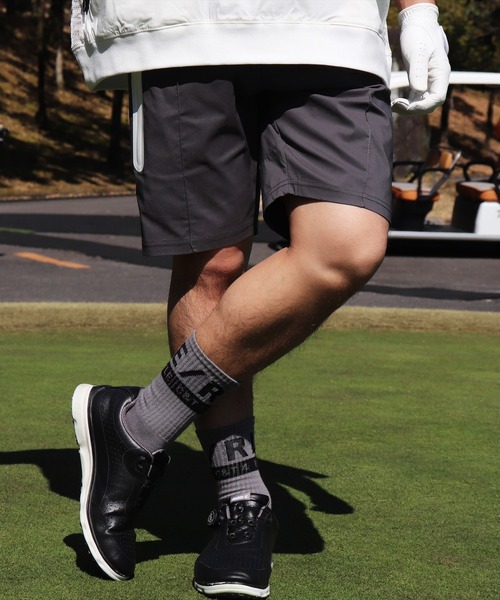 LUXE/R GOLF（ラグジュ ゴルフ）の「(RM)【LUXE/R GOLF】ストレッチ クロス サイドロゴ ショート ピンタック パンツ（チノパンツ・メンズ・ブラック/カーキ/チャコールグレー/ベージュ・M/L/XL）」の3枚目の写真