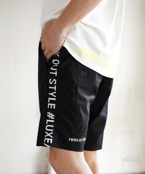 LUXE/R GOLF（ラグジュ ゴルフ）の「(RM)【LUXE/R GOLF】ストレッチ クロス サイドロゴ ショート ピンタック パンツ（チノパンツ・メンズ・ブラック/カーキ/チャコールグレー/ベージュ・M/L/XL）」の2枚目の写真