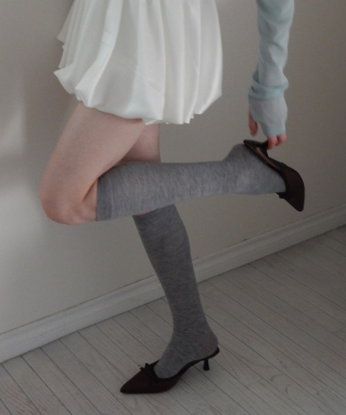 Birthday room（バースデイルーム）の「サテンポインテッドトゥリボンサンダル/satin pointedtoe ribbon sandal（サンダル・レディース・ブラック/ブラウン・SMALL/MEDIUM/LARGE）」の11枚目の写真