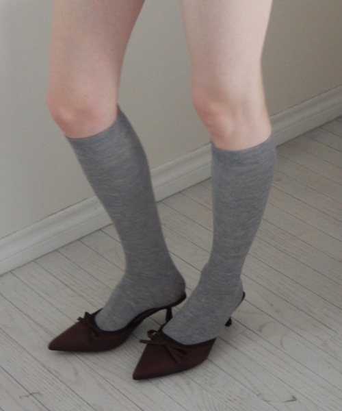 Birthday room（バースデイルーム）の「サテンポインテッドトゥリボンサンダル/satin pointedtoe ribbon sandal（サンダル・レディース・ブラック/ブラウン・SMALL/MEDIUM/LARGE）」の12枚目の写真