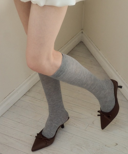 Birthday room（バースデイルーム）の「サテンポインテッドトゥリボンサンダル/satin pointedtoe ribbon sandal（サンダル・レディース・ブラック/ブラウン・SMALL/MEDIUM/LARGE）」の7枚目の写真