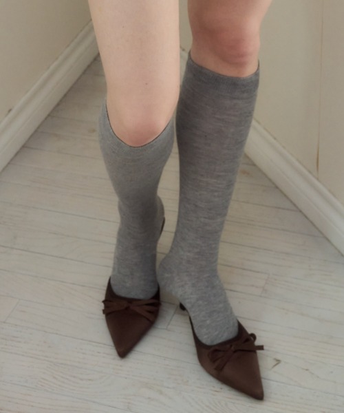 Birthday room（バースデイルーム）の「サテンポインテッドトゥリボンサンダル/satin pointedtoe ribbon sandal（サンダル・レディース・ブラック/ブラウン・SMALL/MEDIUM/LARGE）」の9枚目の写真