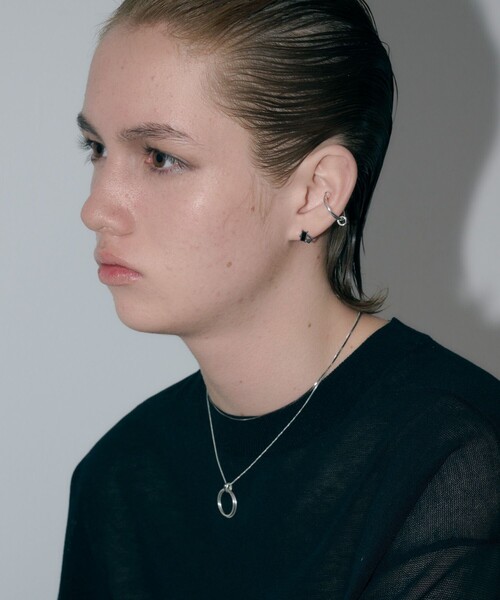 and cloud(アンドクラウド)の「Bijou Frame Pierce / Single(ピアス(片耳用)・レディース・ブラック/シルバー・FREE)」の9枚目の写真